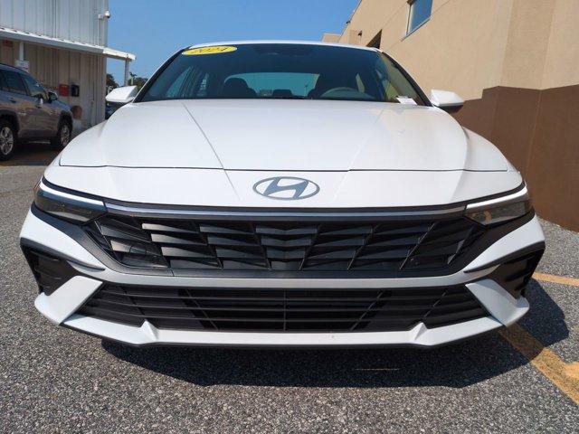 new 2024 Hyundai Elantra car, priced at $23,998