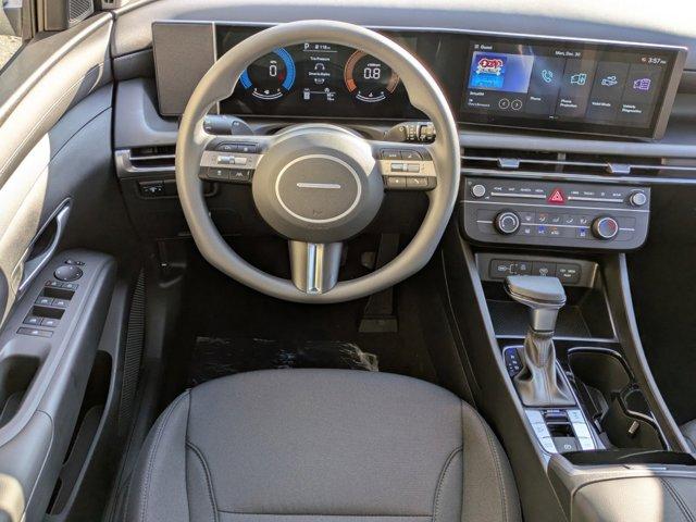 new 2025 Hyundai Tucson car, priced at $28,429
