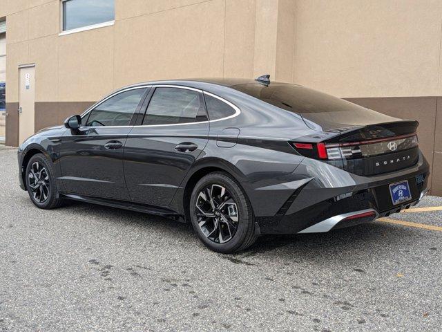 new 2024 Hyundai Sonata car, priced at $28,076