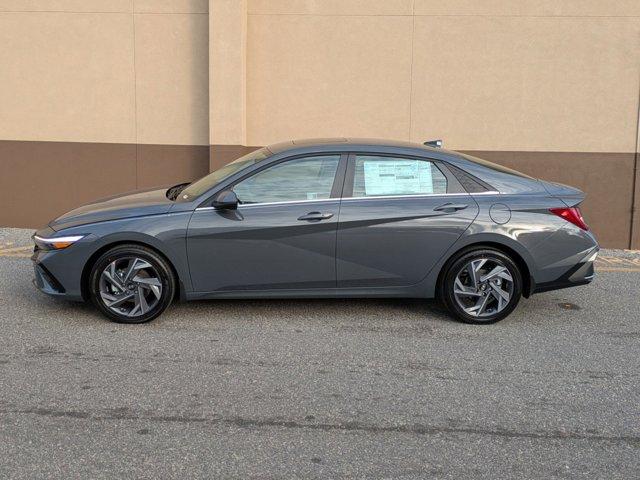 new 2025 Hyundai Elantra car, priced at $26,444