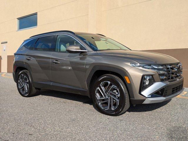 new 2025 Hyundai TUCSON Hybrid car, priced at $42,045