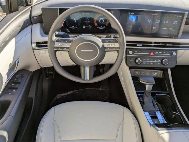 new 2025 Hyundai Tucson car, priced at $28,691