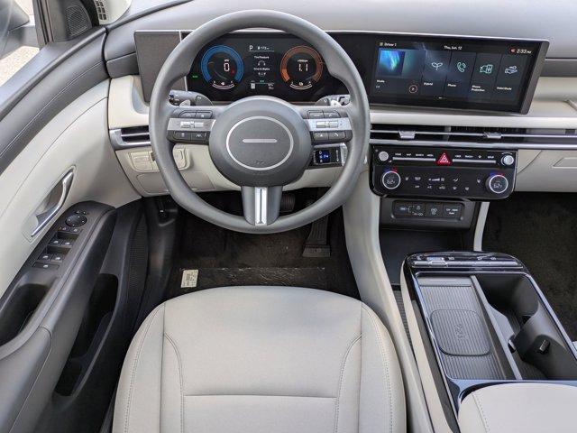 new 2025 Hyundai TUCSON Hybrid car, priced at $33,902