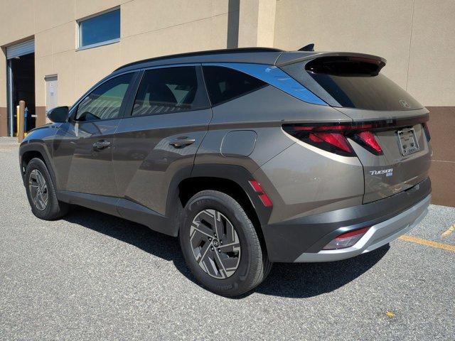 used 2025 Hyundai TUCSON Hybrid car, priced at $28,750