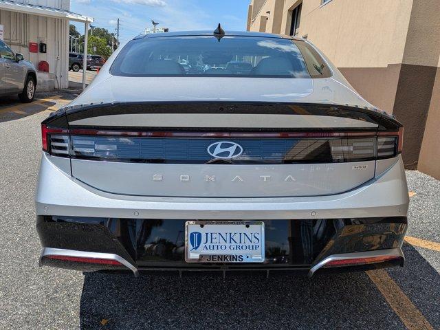 new 2025 Hyundai Sonata Hybrid car, priced at $37,074