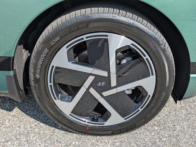 new 2026 Hyundai IONIQ 9 car, priced at $72,194