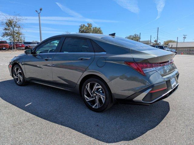new 2025 Hyundai Elantra car, priced at $25,217