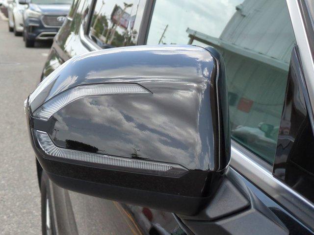 used 2023 Hyundai Palisade car, priced at $33,028