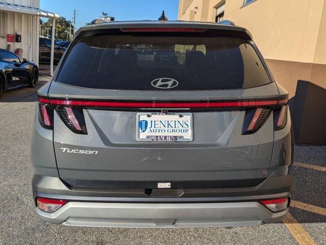 new 2025 Hyundai Tucson car, priced at $32,359