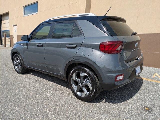 new 2025 Hyundai Venue car, priced at $24,176