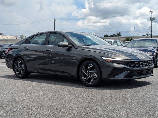 new 2025 Hyundai Elantra car, priced at $27,391