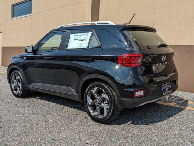 new 2025 Hyundai Venue car, priced at $23,112