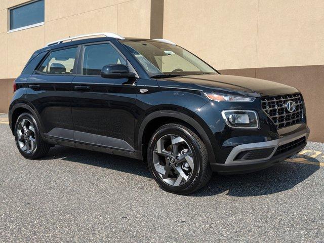 new 2025 Hyundai Venue car, priced at $23,112