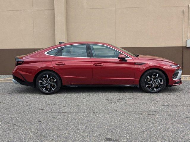 new 2024 Hyundai Sonata car, priced at $25,986