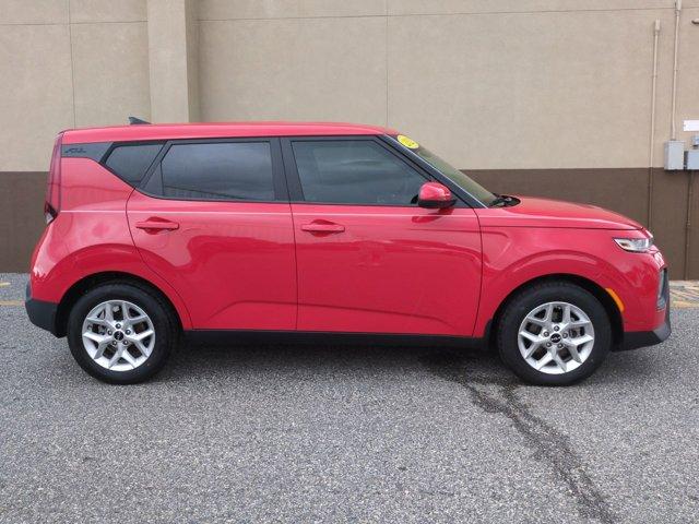 used 2022 Kia Soul car, priced at $17,676