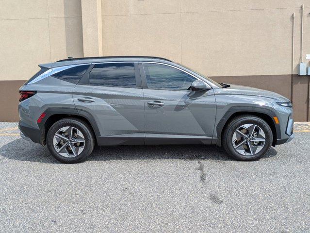 new 2025 Hyundai Tucson car, priced at $29,905