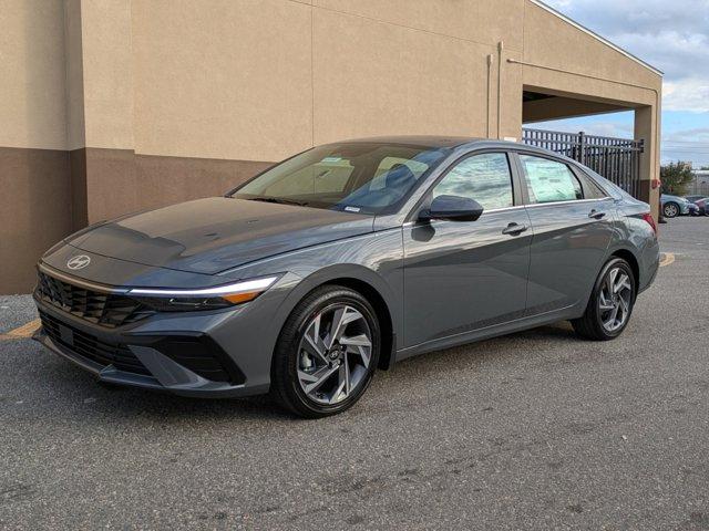 new 2025 Hyundai Elantra car, priced at $24,716