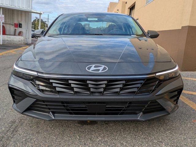 new 2025 Hyundai Elantra car, priced at $25,216