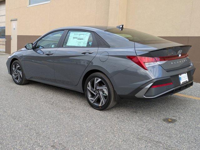 new 2025 Hyundai Elantra HEV car, priced at $27,639