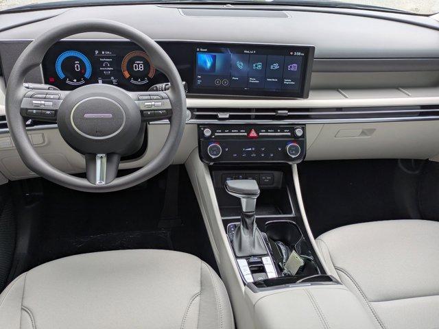 new 2025 Hyundai Tucson car, priced at $30,018