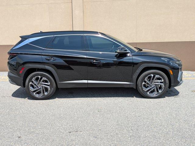 new 2025 Hyundai TUCSON Hybrid car, priced at $42,065