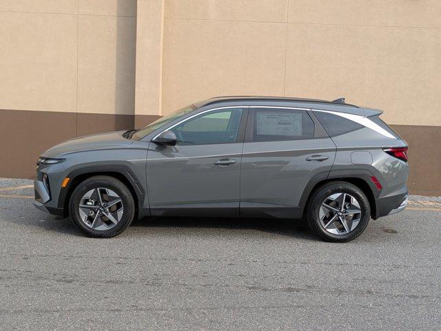 new 2025 Hyundai Tucson car, priced at $31,673