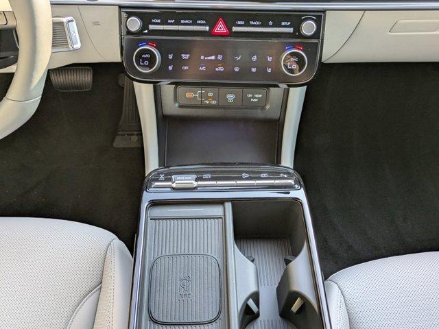 new 2025 Hyundai TUCSON Hybrid car, priced at $42,040