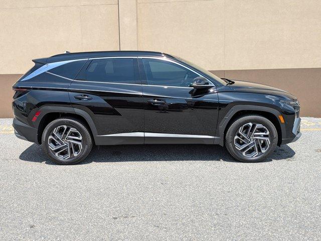 new 2025 Hyundai TUCSON Hybrid car, priced at $42,040