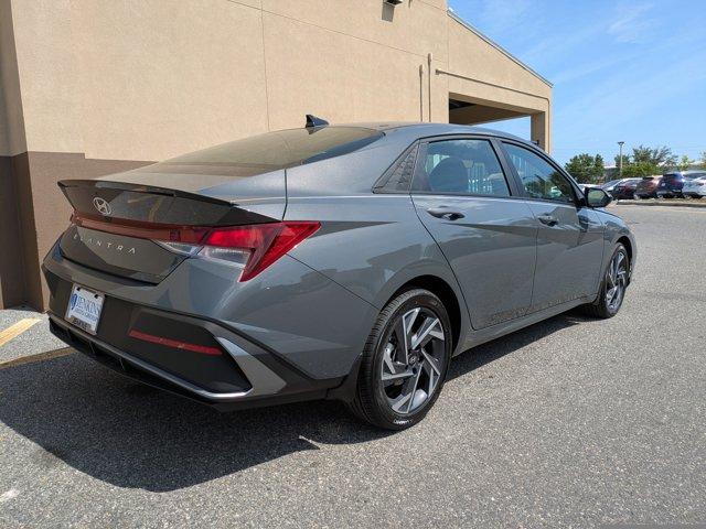 new 2025 Hyundai Elantra car, priced at $23,565