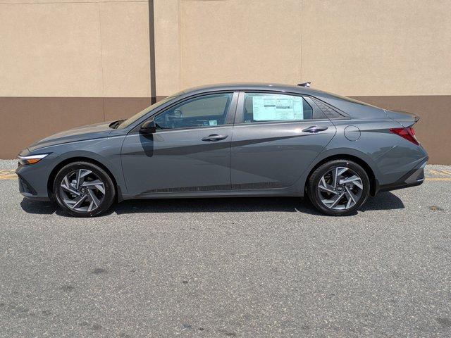 new 2025 Hyundai Elantra car, priced at $23,565