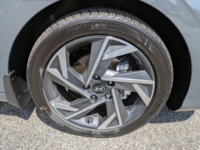 new 2025 Hyundai Elantra car, priced at $23,565