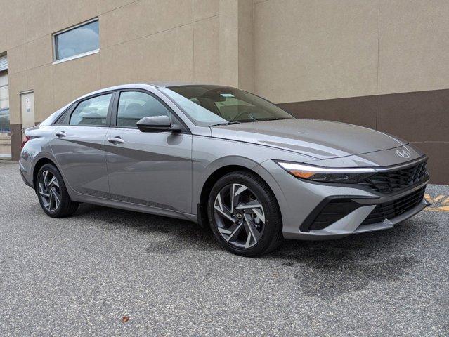 new 2025 Hyundai Elantra car, priced at $25,397