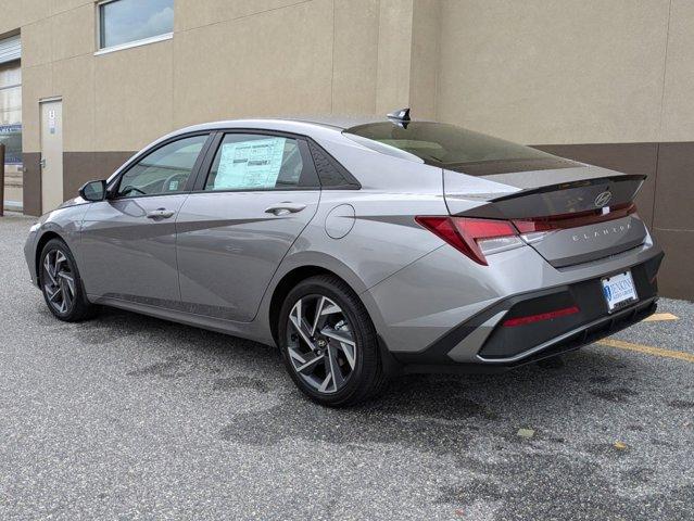 new 2025 Hyundai Elantra car, priced at $25,397