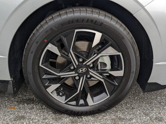 new 2025 Hyundai Sonata car, priced at $27,378