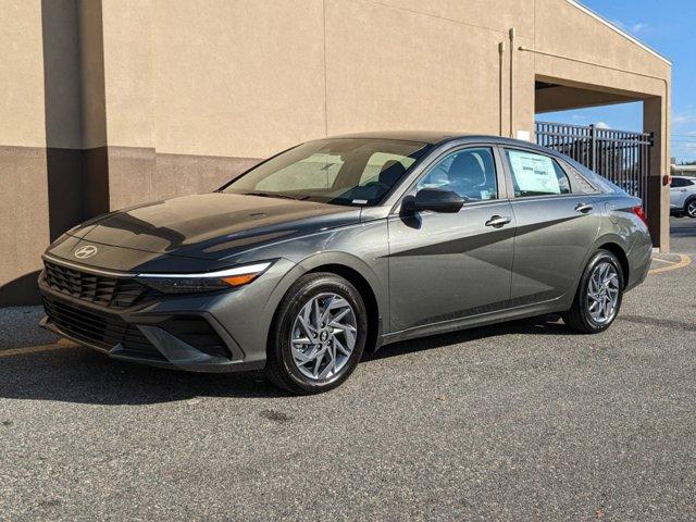 new 2025 Hyundai Elantra car, priced at $24,995