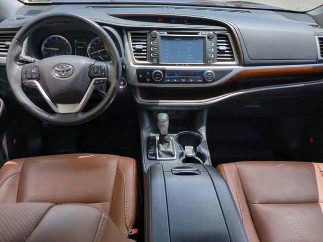 used 2019 Toyota Highlander car, priced at $24,897