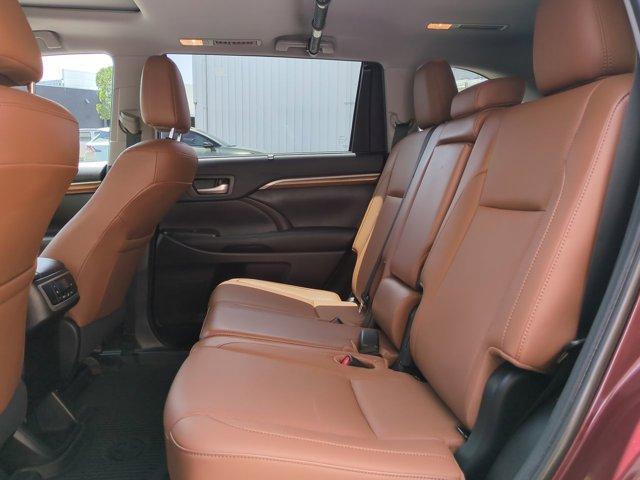 used 2019 Toyota Highlander car, priced at $24,897