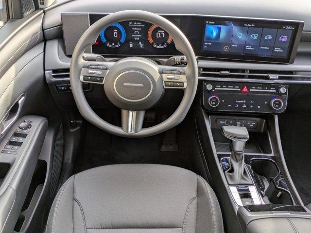 new 2025 Hyundai Tucson car, priced at $30,519