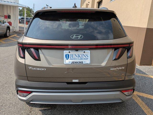 new 2025 Hyundai TUCSON Hybrid car, priced at $41,955