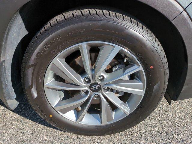 used 2019 Hyundai Santa Fe car, priced at $21,598