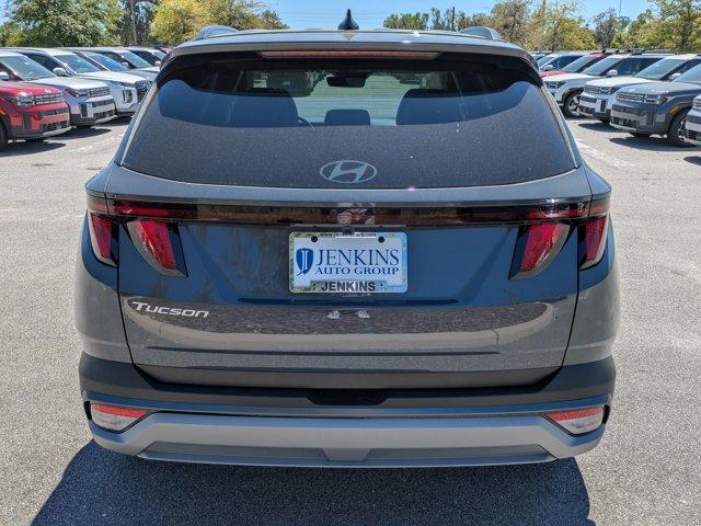 new 2025 Hyundai Tucson car, priced at $30,590