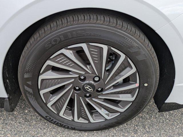 new 2025 Hyundai Sonata Hybrid car, priced at $31,263