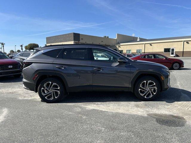 new 2025 Hyundai TUCSON Hybrid car, priced at $42,660