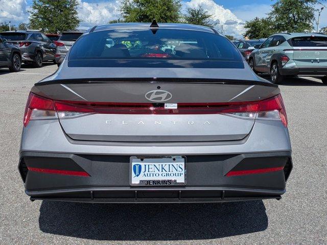 new 2025 Hyundai Elantra car, priced at $23,039
