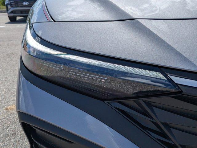 new 2025 Hyundai Elantra car, priced at $23,039