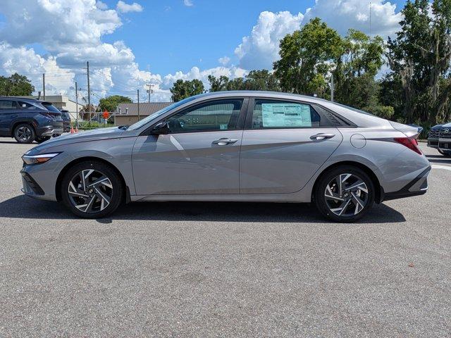 new 2025 Hyundai Elantra car, priced at $23,039
