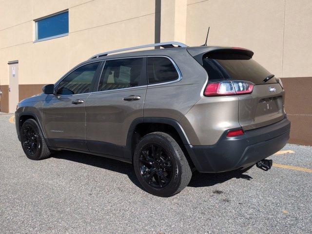 used 2020 Jeep Cherokee car, priced at $20,589