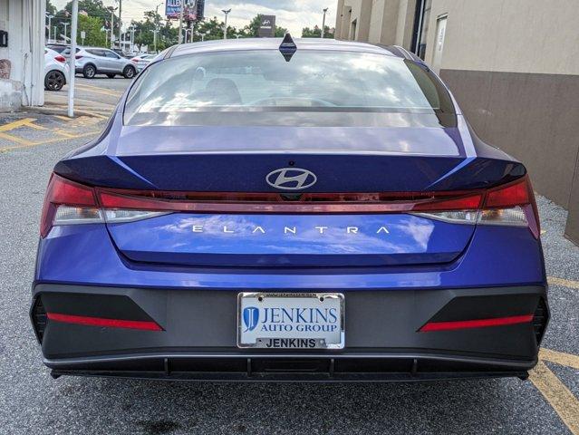 new 2025 Hyundai Elantra car, priced at $18,660