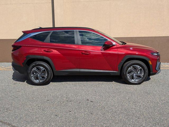 new 2025 Hyundai TUCSON Hybrid car, priced at $33,908