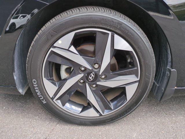 used 2023 Hyundai Elantra car, priced at $21,956